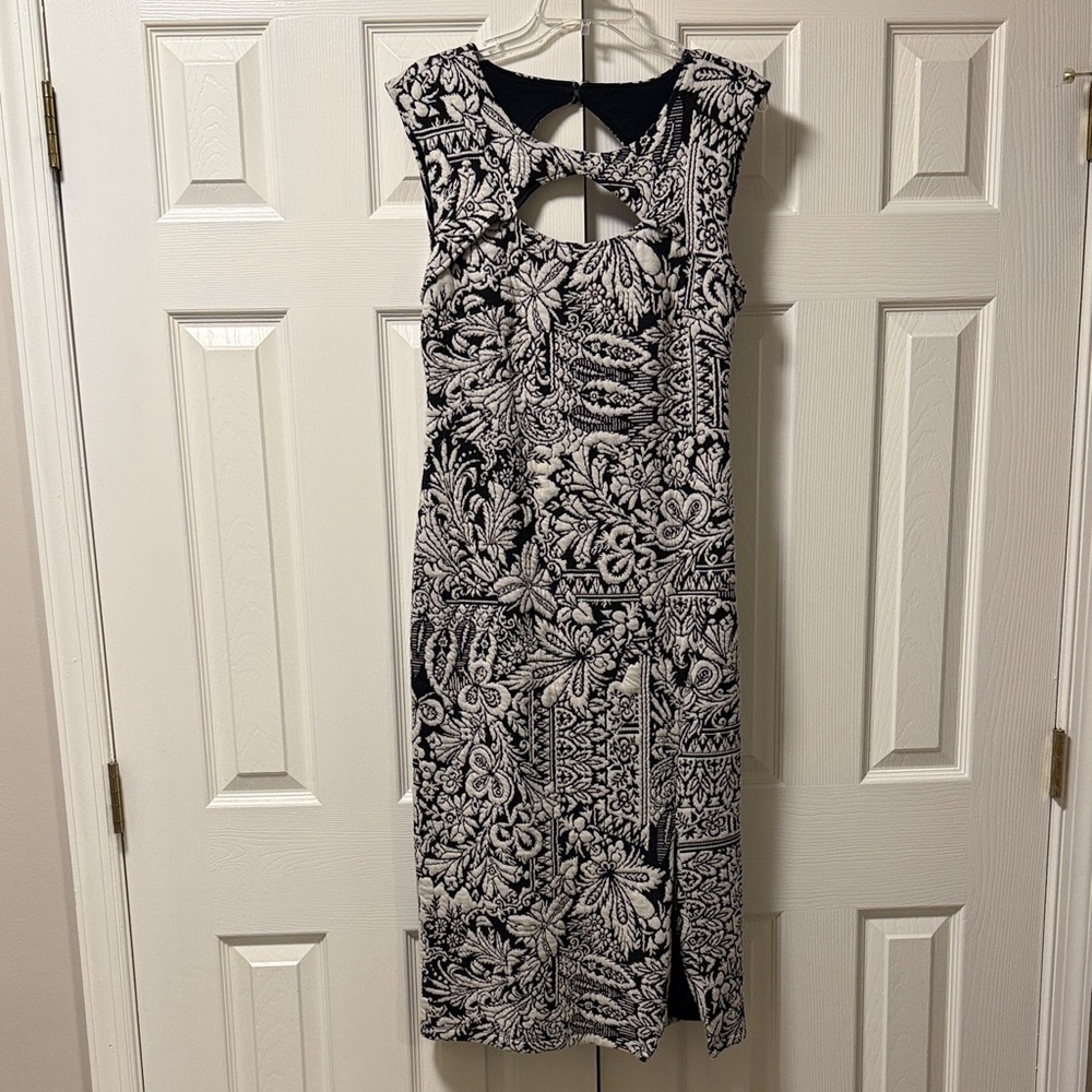 Anthropologie Navy and White Patterned Midi Dress